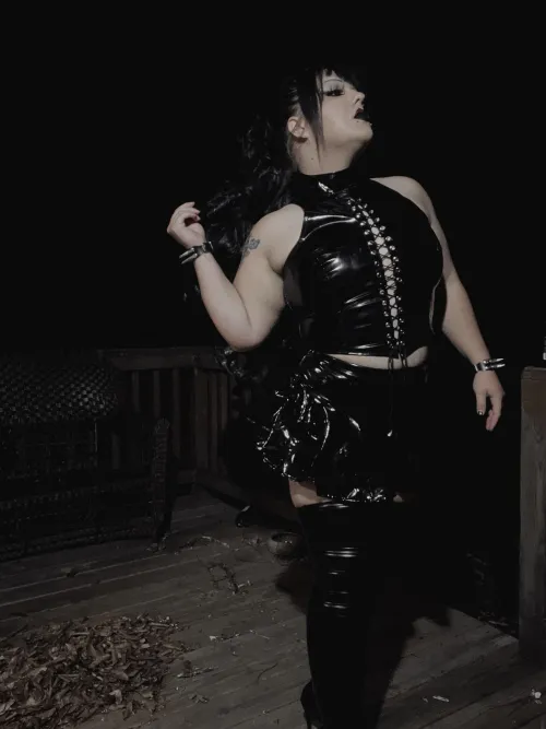 Thumbnail Black and Shiny Delights in ShinyPorn by MyVampireDream