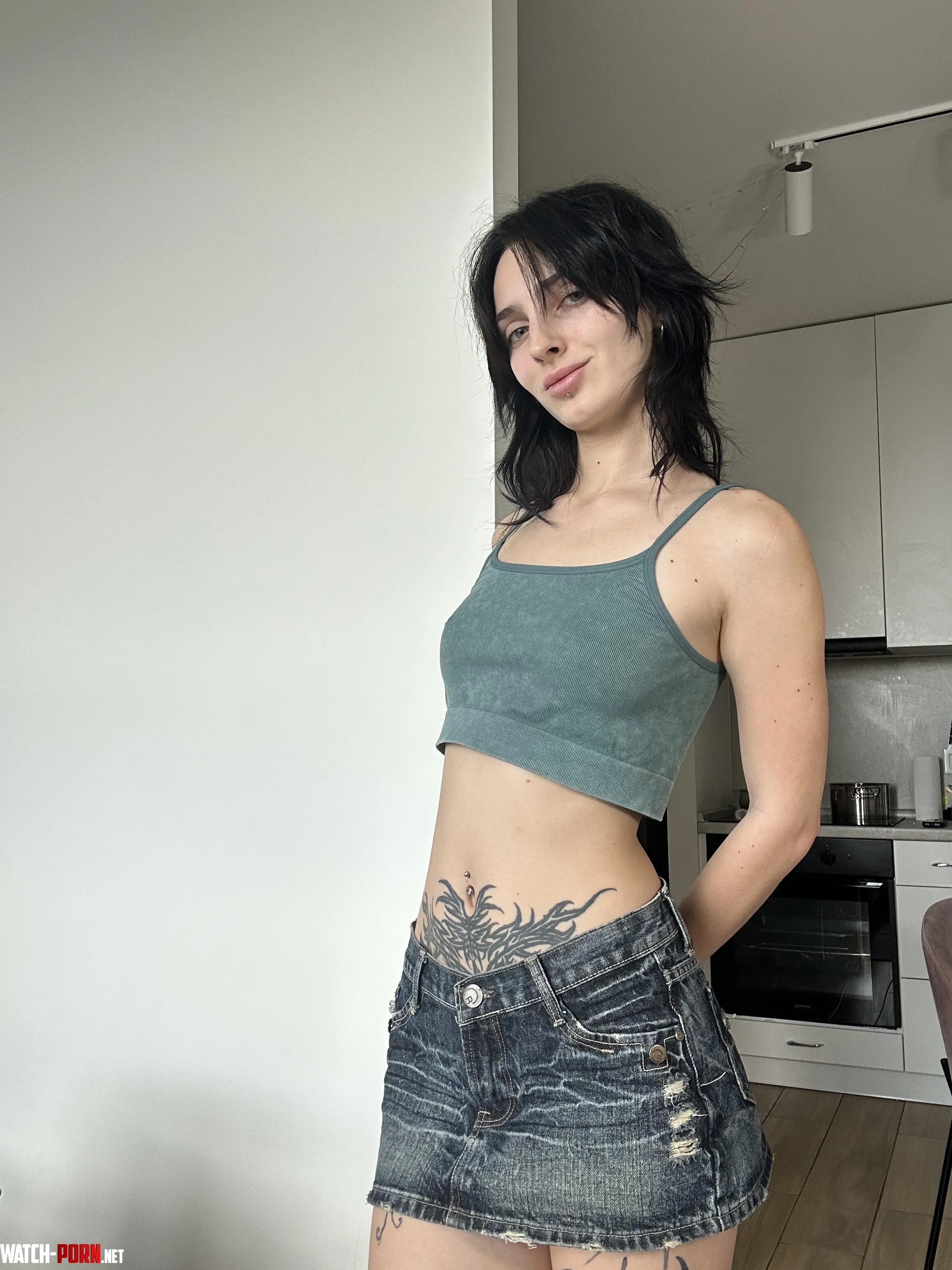 I like to expose my tattooed tummy by nikaballou