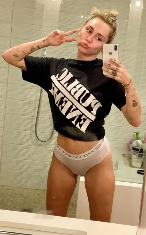 Thumbnail CelebsGW: Miley Cyrus by Impossible-Fig7538