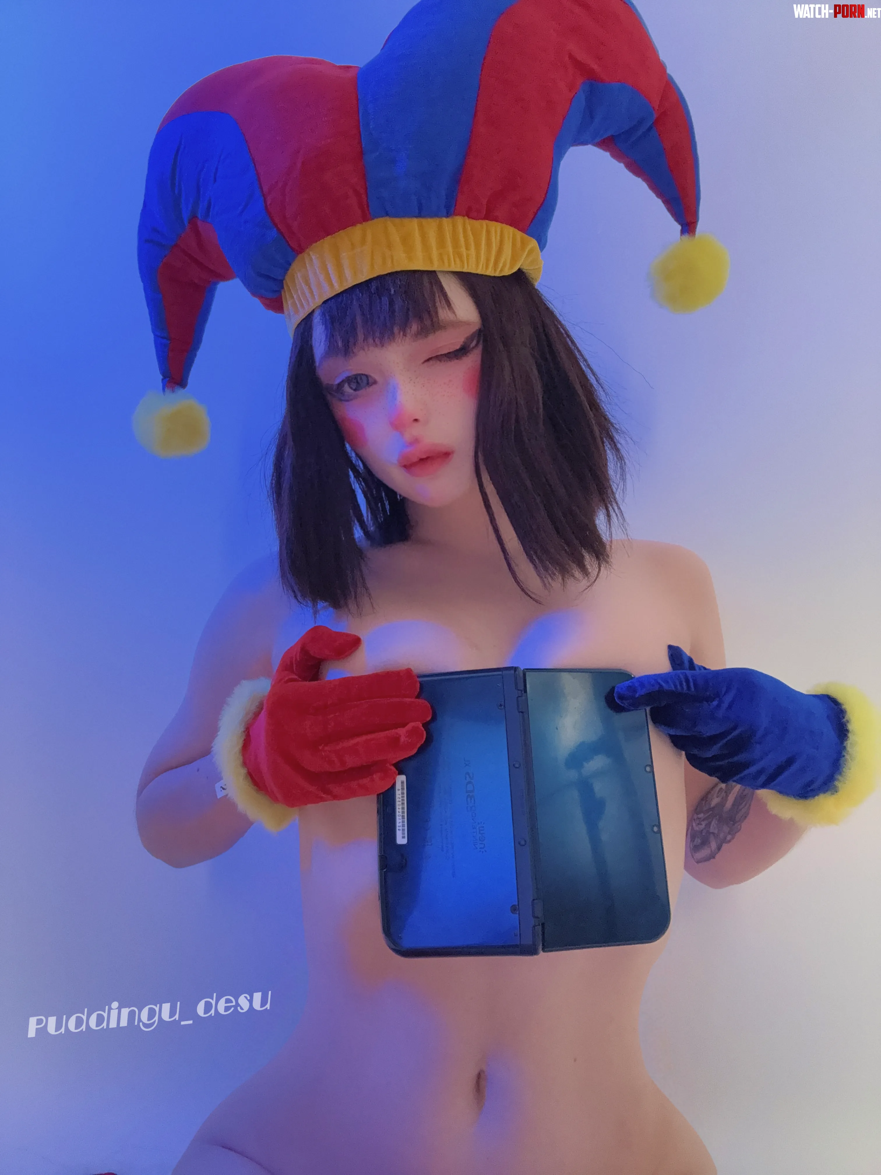Pomni cosplay by puddingudesu by airinyan