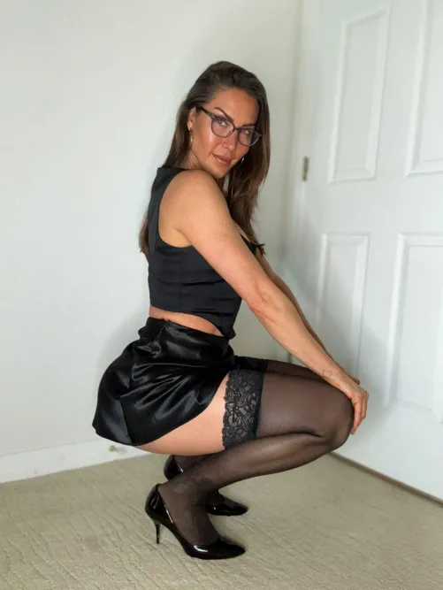 Thumbnail Enhancing Your Day with a Great Skirt: A Stylish Statement