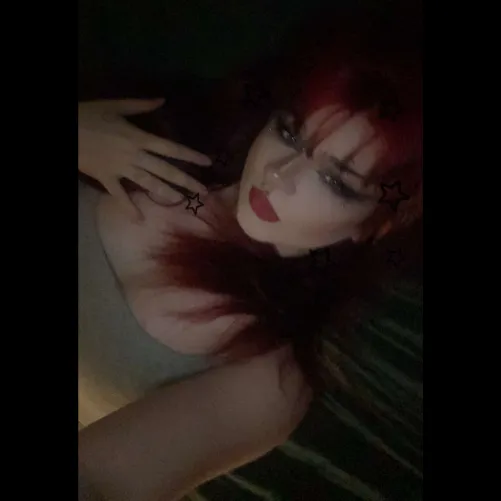Thumbnail FahrenheitModeling's Simple Selfie Unleashed