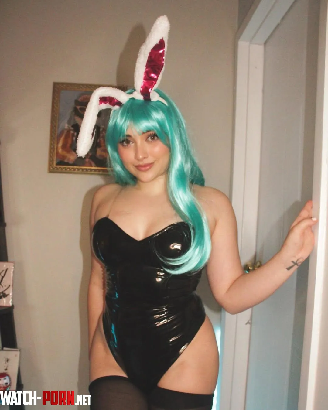dont be shy hop on by PrettyPetiteGirle