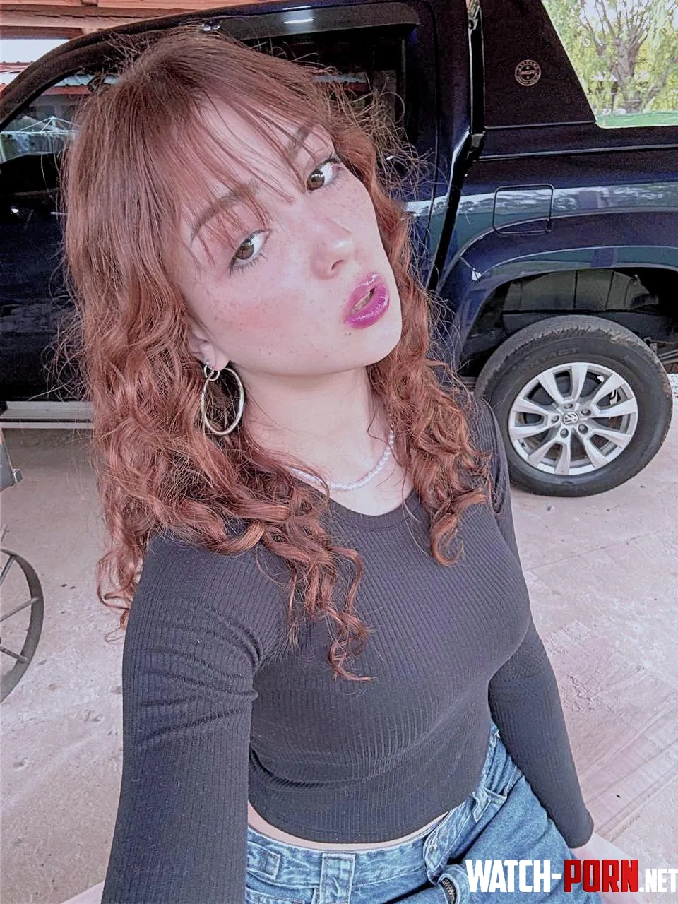 Wish I really had big boobs like me in this tight outfit doesnt look up to the standard of this sub by JadelynKaia