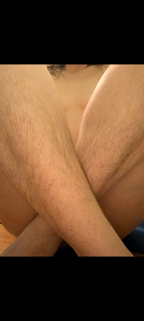 Thumbnail nevernaughtnatural's Wild Jungle Legs: Unveiling Nature's Strength