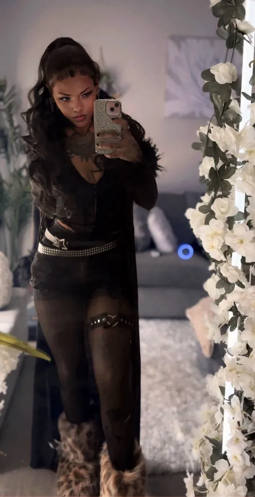 Thumbnail Hi There by CashappmethodsZ in Punk Girls