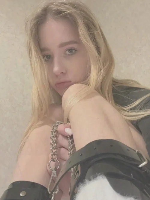 Thumbnail Rough Arrest: Why Am I Chained? Unveiling Insights by Mia_LoveeX in BDSMGW