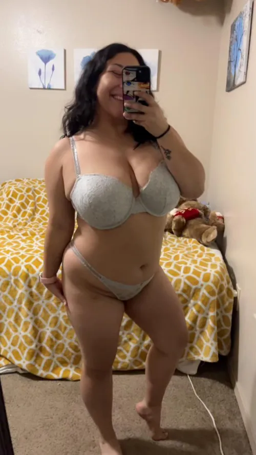 Thumbnail Curvy Salvi Beauties: Latina Delights by Siobaby0610