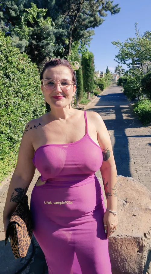 Thumbnail British Cougar's Evening Stroll: A Night of Intrigue