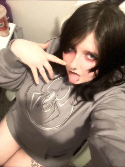 Thumbnail New Hoodie Vibes - 19F Style | chubby