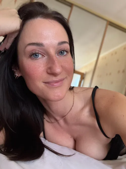 Thumbnail SexyFrex: Intimate 'Close-Up Selfie for You' by TheEmilyXrose