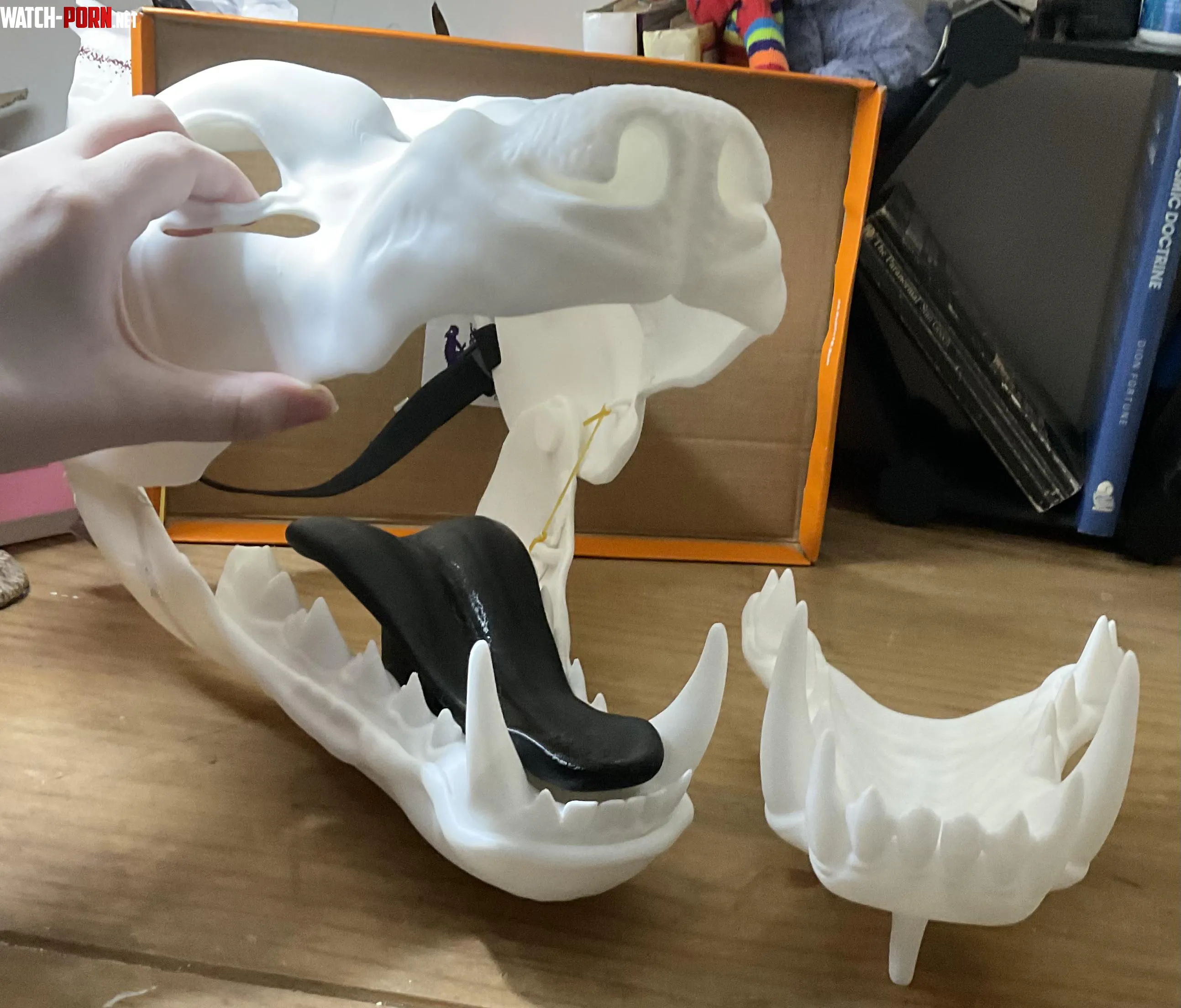 Made my first ever wolf mask with a flexible tongue and im so proud C by CastevalOroborus