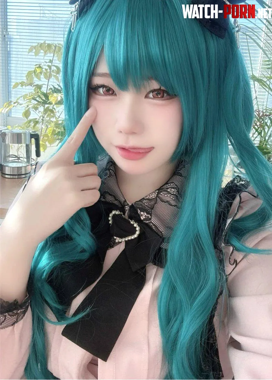 Hatsune Miku from Vocaloid by hana by Consistent-Candy-532