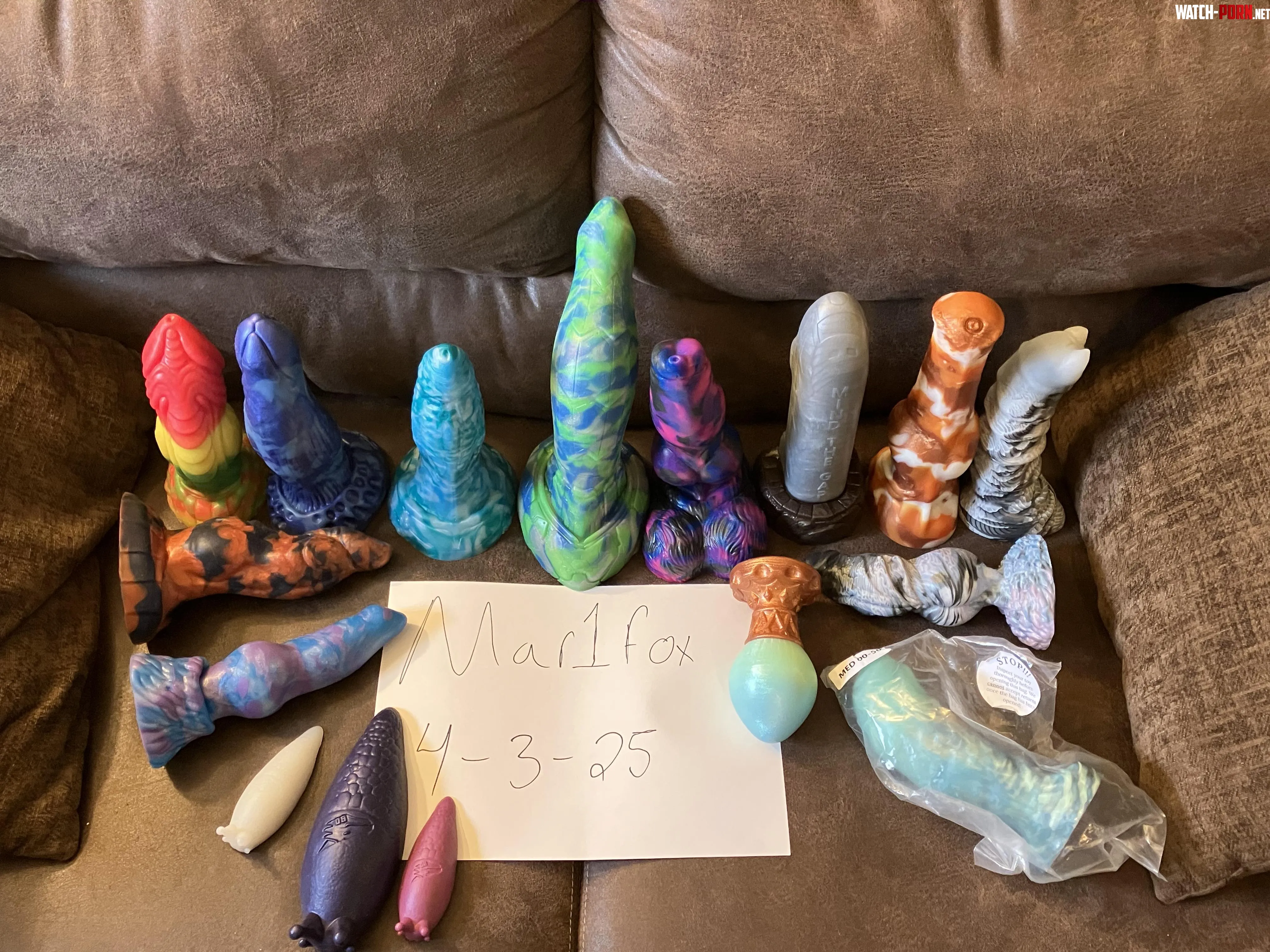 WTS  Its time for a bit of spring cleaning by Mar1Fox