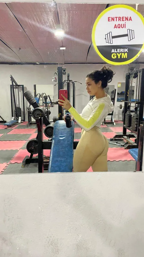 Thumbnail Feel the Pump: Glute Workout Sensations by Bee_Bbianca | fitgirls