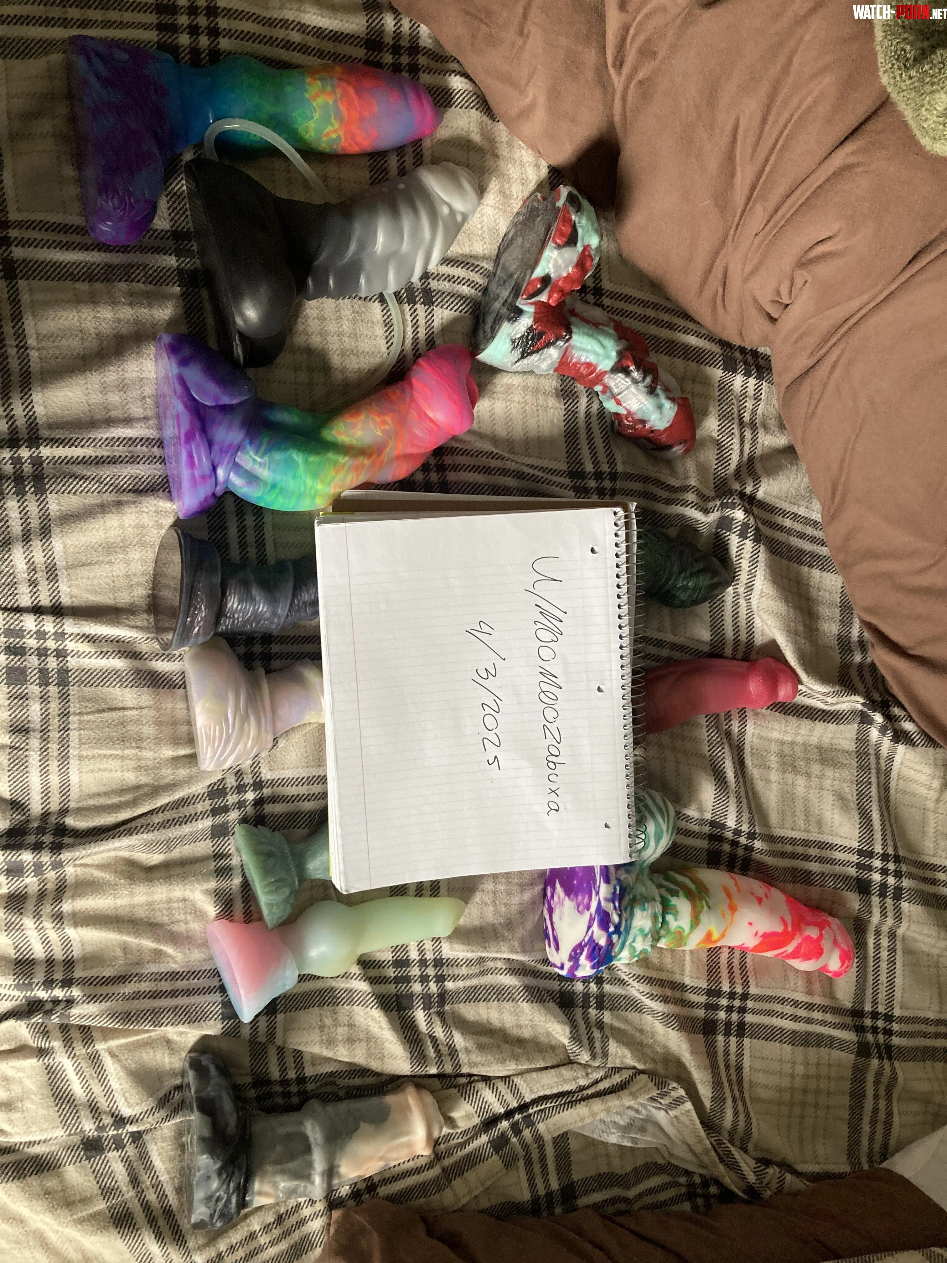 USINT WTS 12 Toys BD VD SBF by moomoozabuxa
