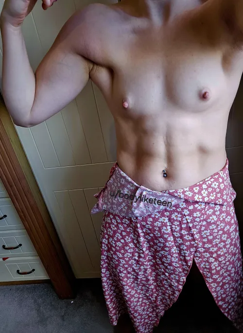 Thumbnail Implants Dilemma: Honest Advice from bodyliketeen
