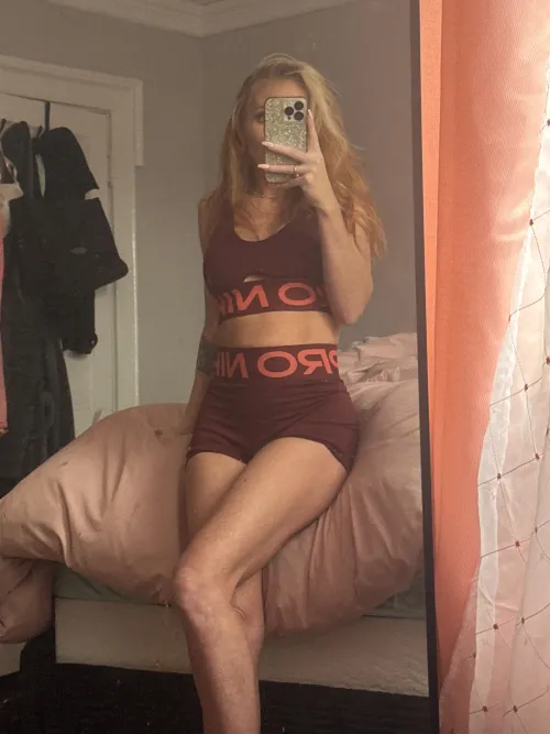 Thumbnail Post-Workout Playtime: Explore celeste_86's Sensual Side