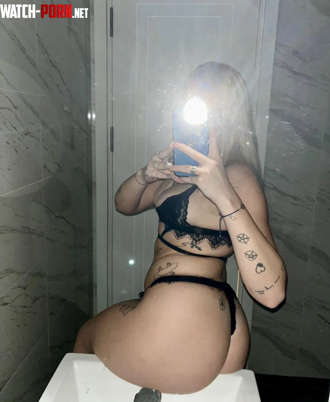 I hope you like this view by Lexi-gone_WILD