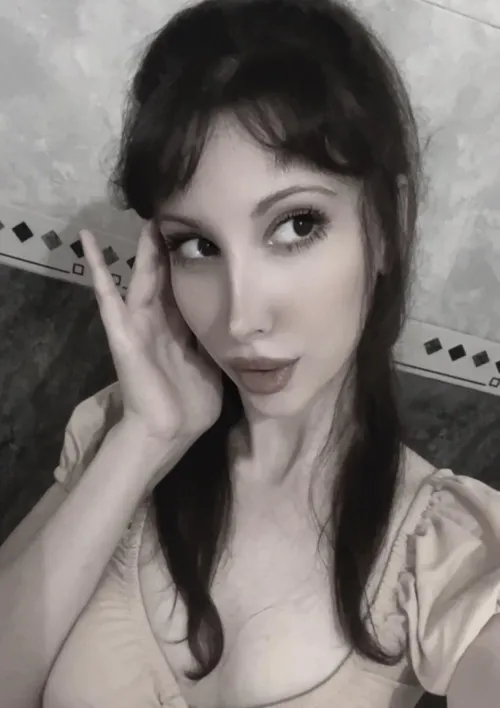 Thumbnail Good Night: an Elegant Farewell with n1blum