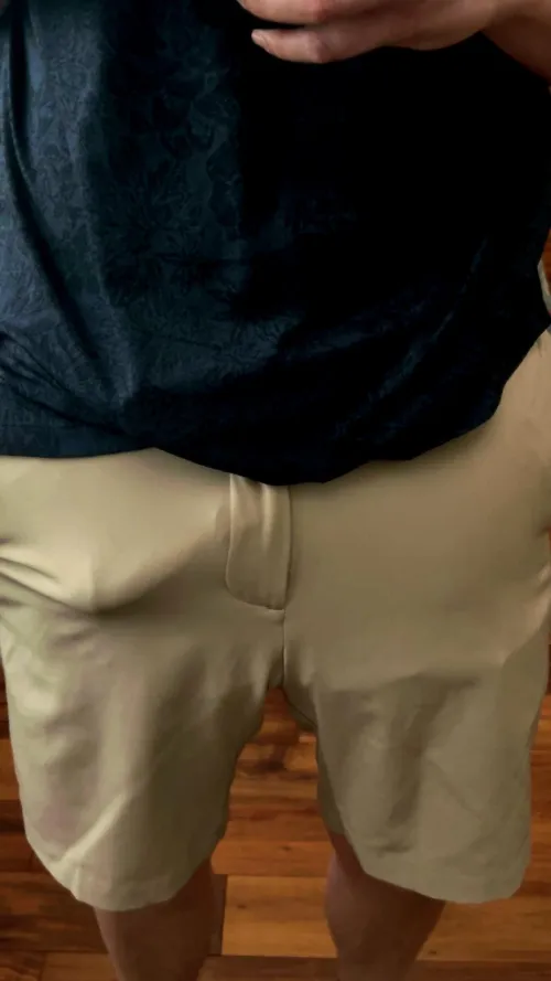 Thumbnail Ready for Golf or Something More? Fluidity in Bulge Fashion