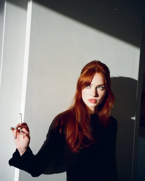 Thumbnail Kennedy Walsh: Embracing Beauty in the World of PrettyGirls