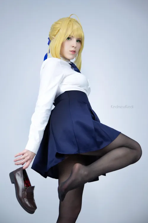 Thumbnail KindnessKindi Brings Saber to Life in Cosplaygirls