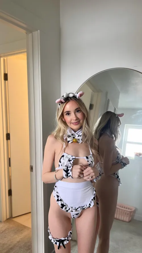 Thumbnail Sweet & Petite: vegansoda's Delightful Adorable_Girls Display