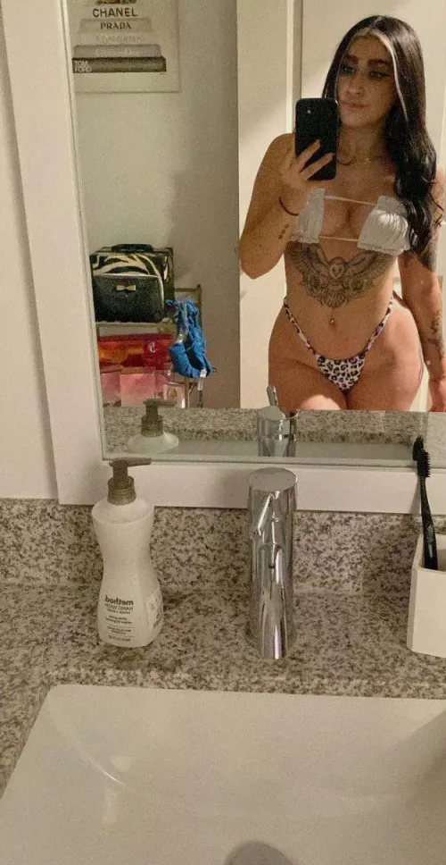 Thumbnail Feel Sexy and Confident in Your Bikini like LisaHeart12 | BikiniBodies
