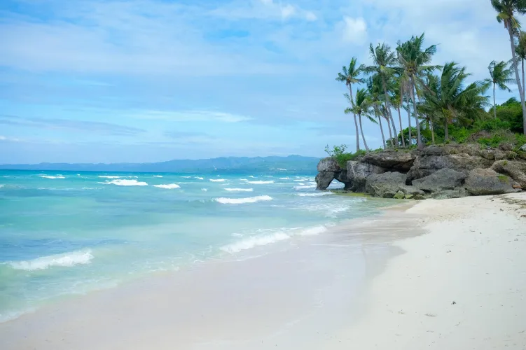Thumbnail Discover the Public Beach in Siquijor Philippines | JudySable