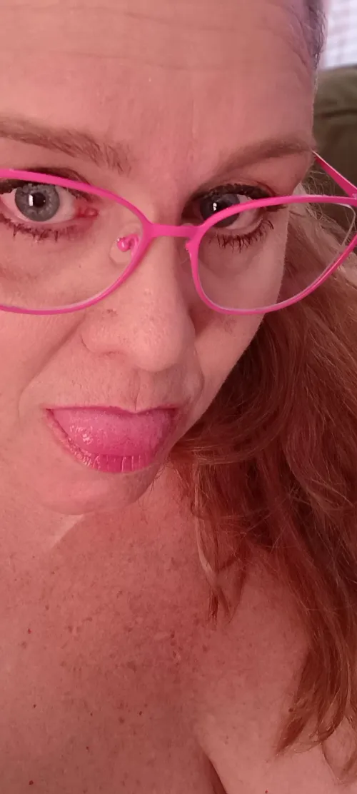 Thumbnail Teasing with Wisdom - Pinkfuzymoon | gilf