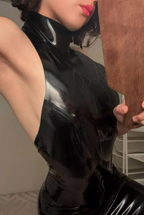 Thumbnail Conquer Your Fear of Dominant Girls - Author Sea_Rooster_3398