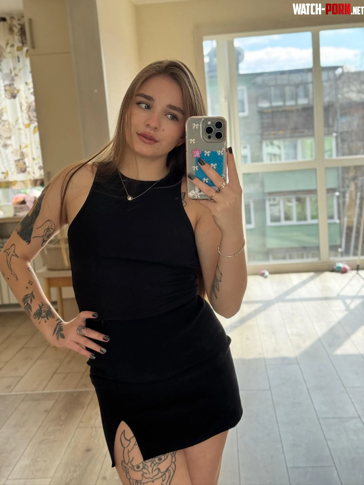 black and tight  by Peyton_Belll
