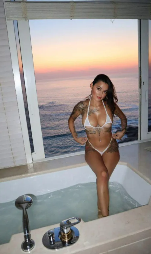 Thumbnail I look soo good in bikini by sumptuouspeeach