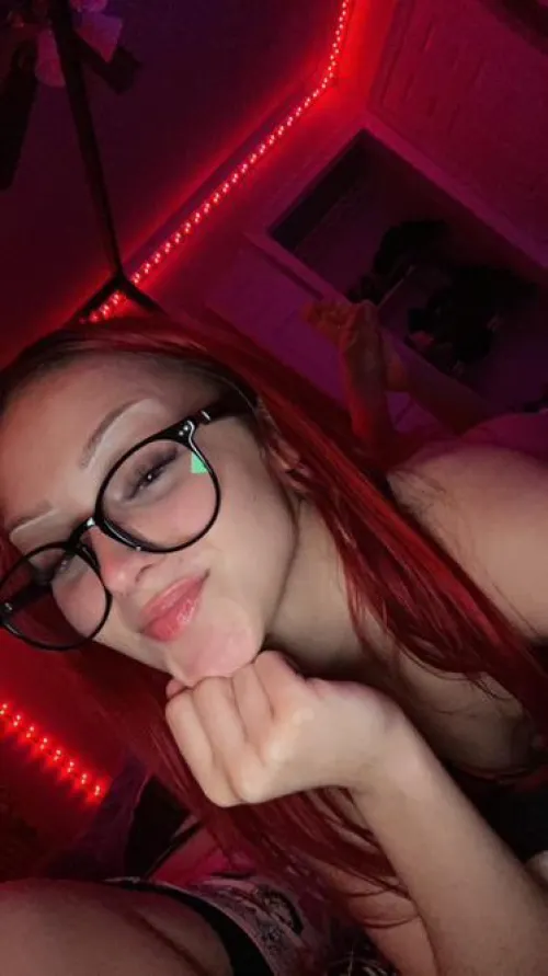 Thumbnail Red Head Velma: Dive into the Fetish World with RedRageee
