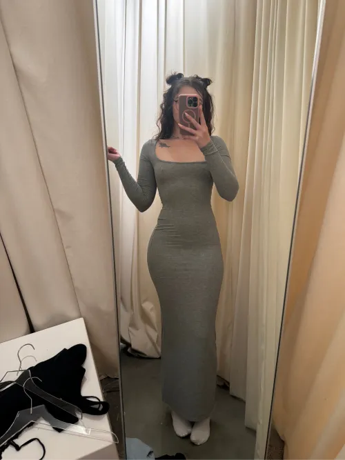 Thumbnail In Love with this Dress: Author urphinx | Category: Tight Dresses