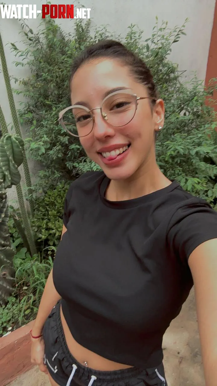24yo Latina by United_Soft456
