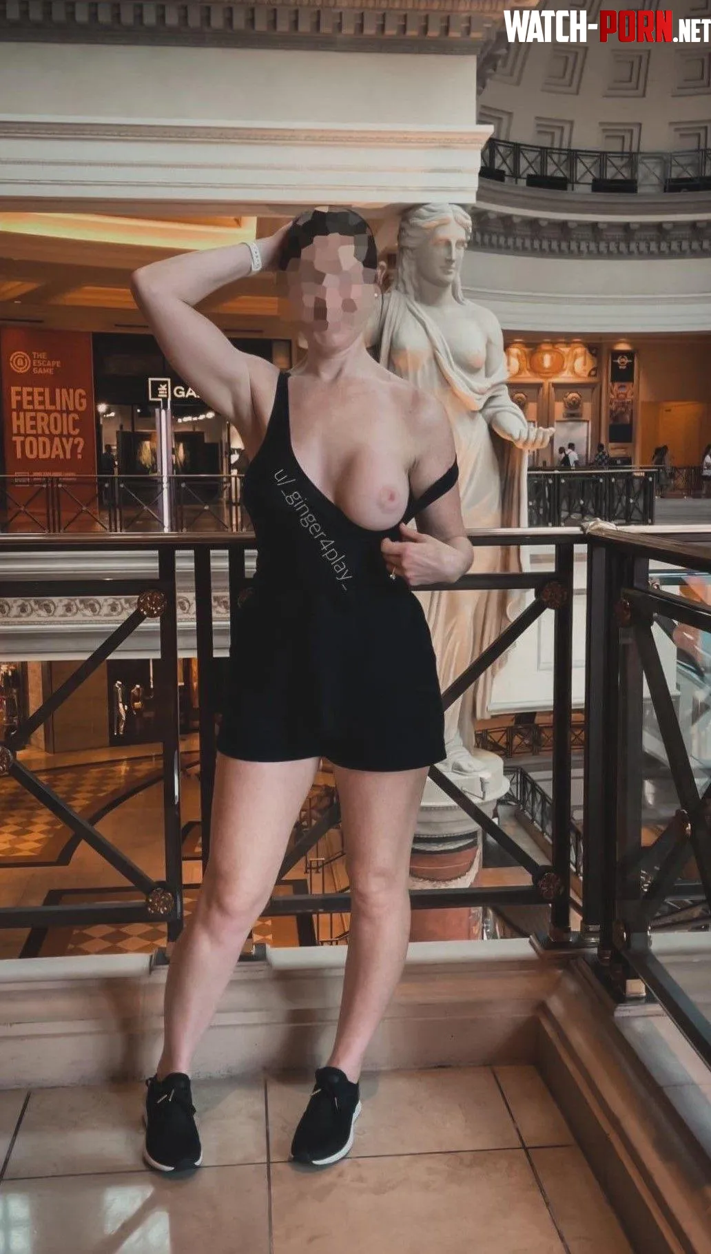 The statue in the background gave me inspiration by _ginger4play