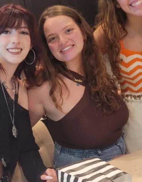Thumbnail Sneakyalas Unveils her Busty Secrets | 2busty2hide