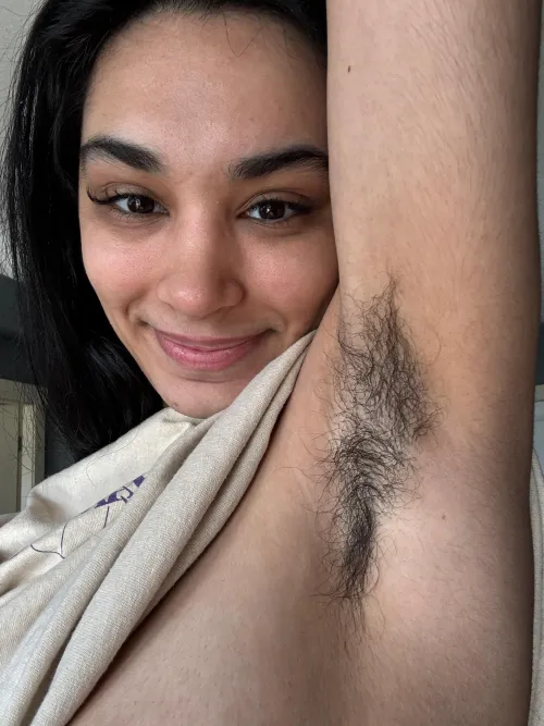 Thumbnail Saharbbyy's Sensory Journey: Natural Scent and Hairy Armpits