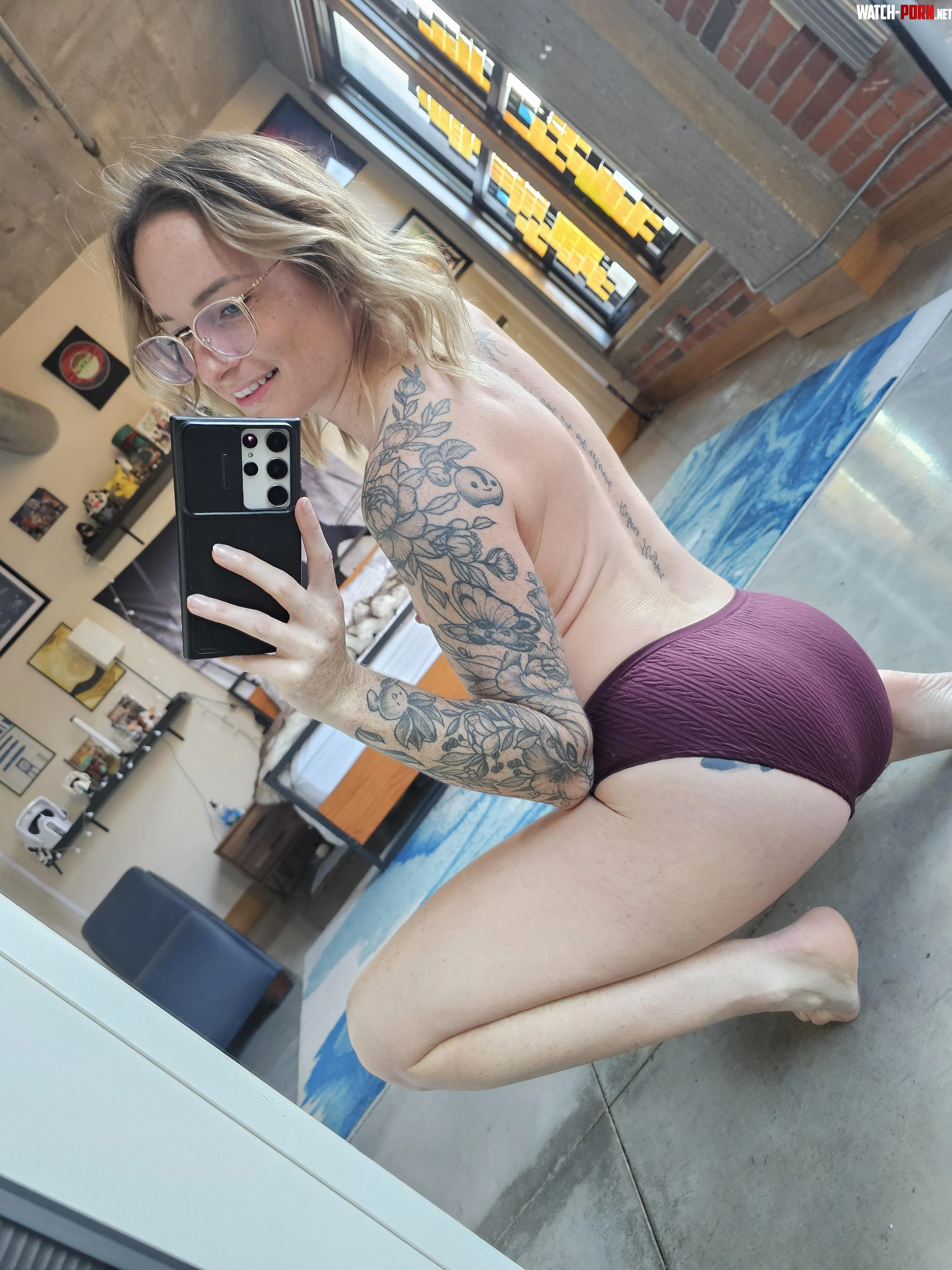 Would you fuck me without a condom by _Panda_Butt_
