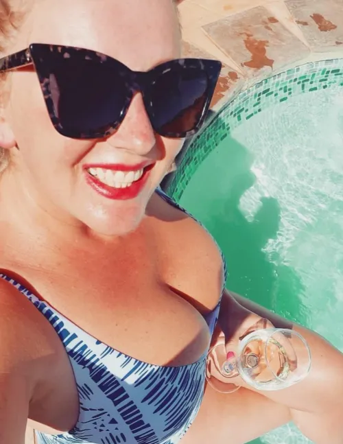 Thumbnail Cleavage by Dave0356 in bigtitsinbikinis Category