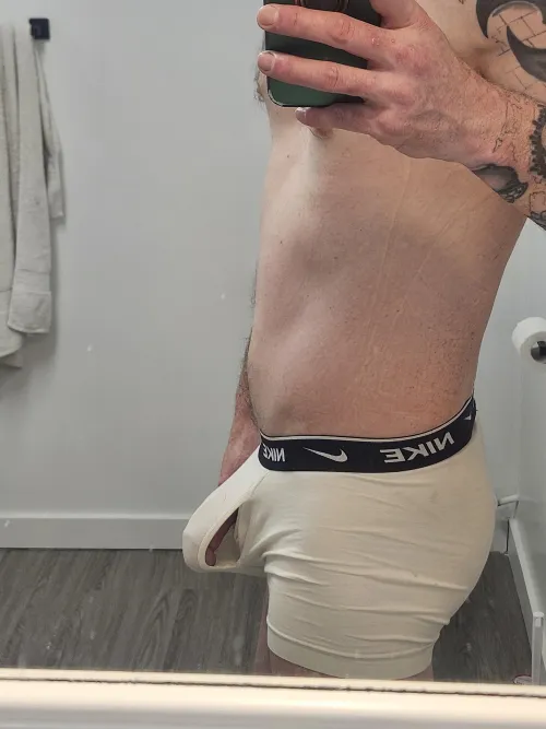 Thumbnail Enjoy '38 bi good morning' by sufficiently_wrong in Bulges