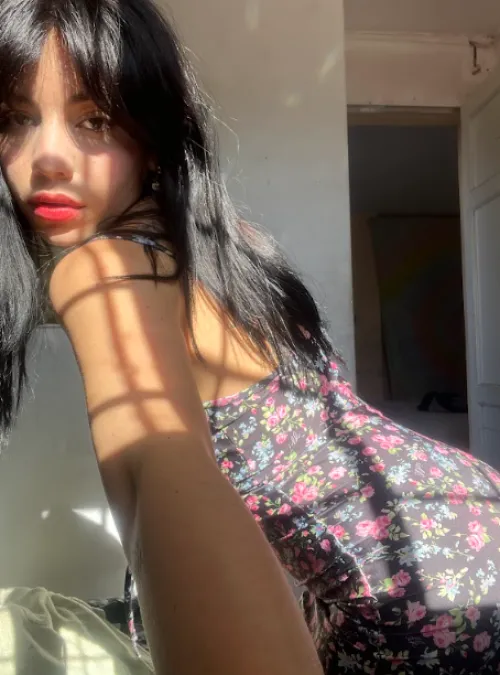 Thumbnail Outrageous_Novel6540 Fits Tight Dresses Well at F19