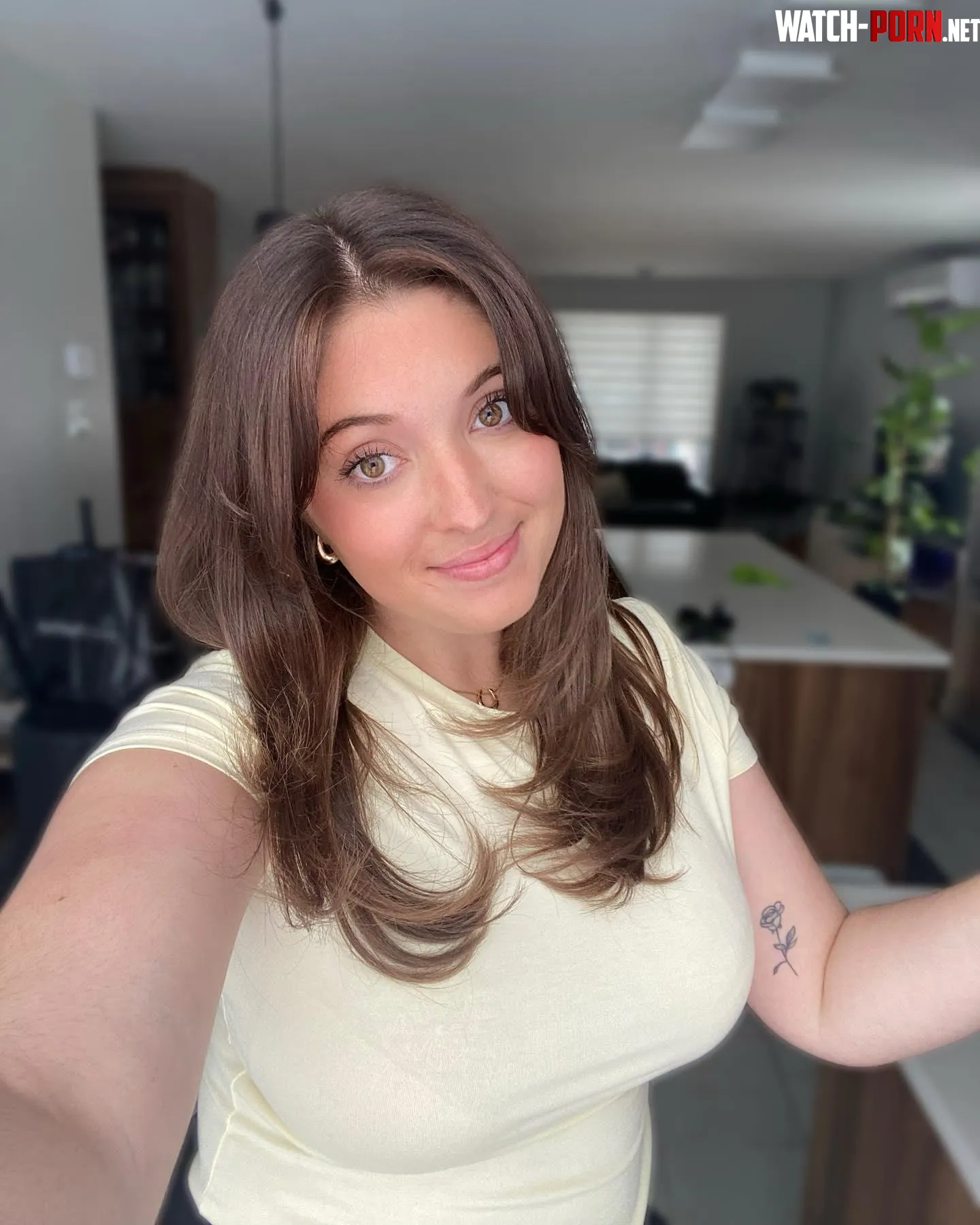 cute brunette by SeducedByYourBeauty
