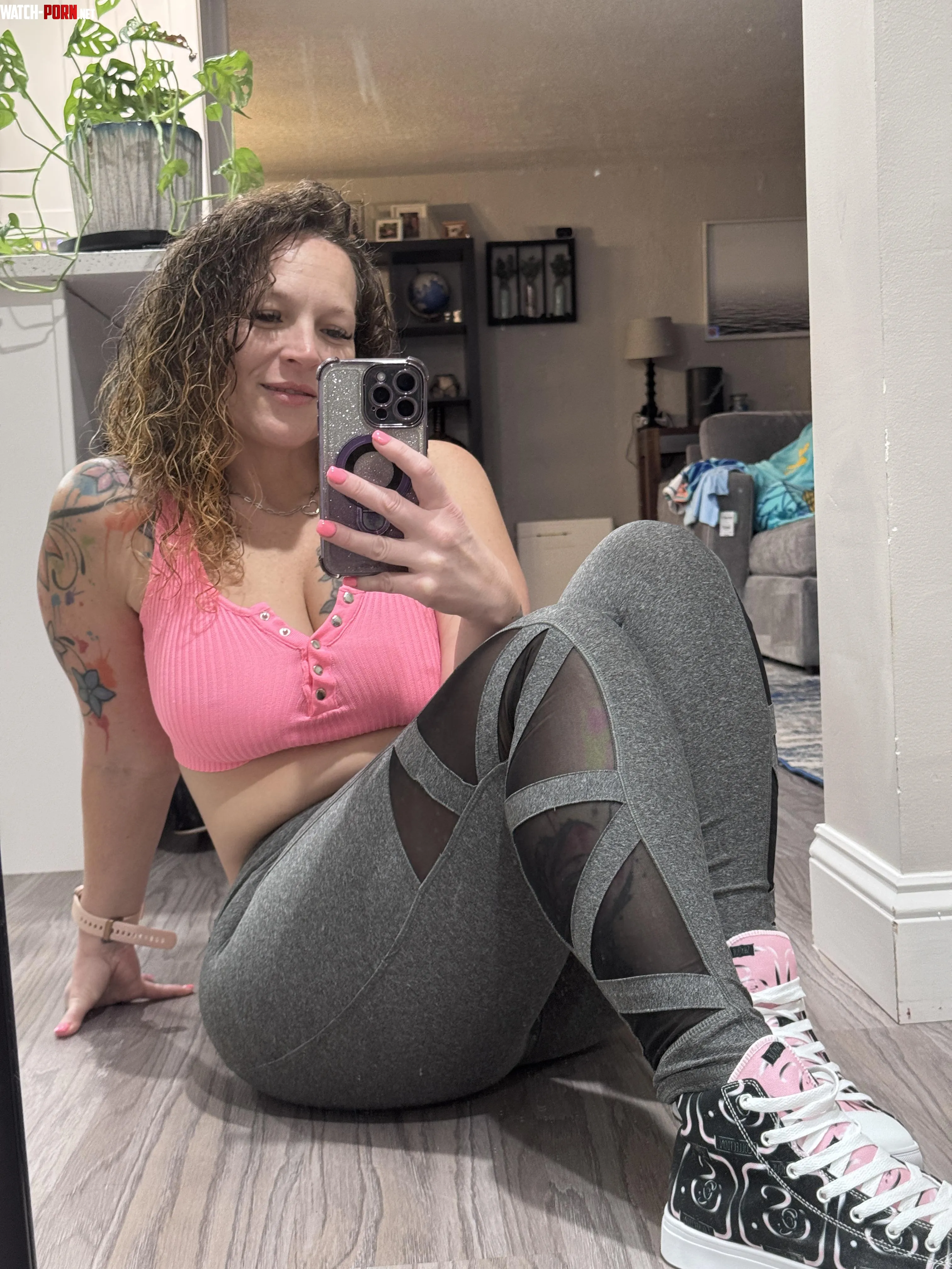 Im curious to know whos looking at my pics so drop your age if you get hard over a gilf like me  by BroncoCutie