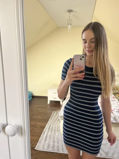 Thumbnail Unveiling Simplicity in Stripes by Snugglebuns77