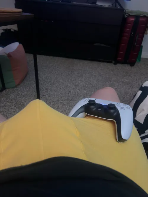 Thumbnail Gaming Excitement in Bulges by DlLatino