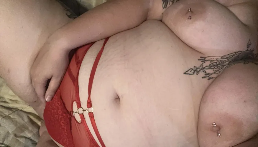 Thumbnail Cozy Weekends in Bed: hml_only23's Lovely BBW Retreat