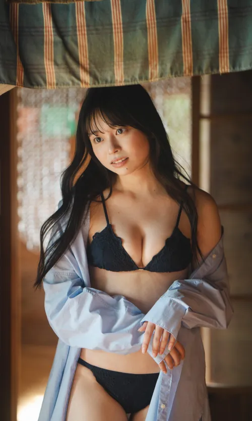 Thumbnail Miku Tanaka's Alluring Appeal by yuuki-ichinose in Gravure